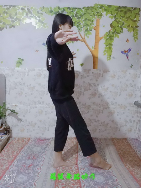 學(xué)前教育學(xué)院開展“戰(zhàn)‘疫情’，動起來” 的線上體育鍛煉活動
