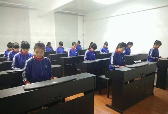 職業(yè)教育讓人生走的更遠