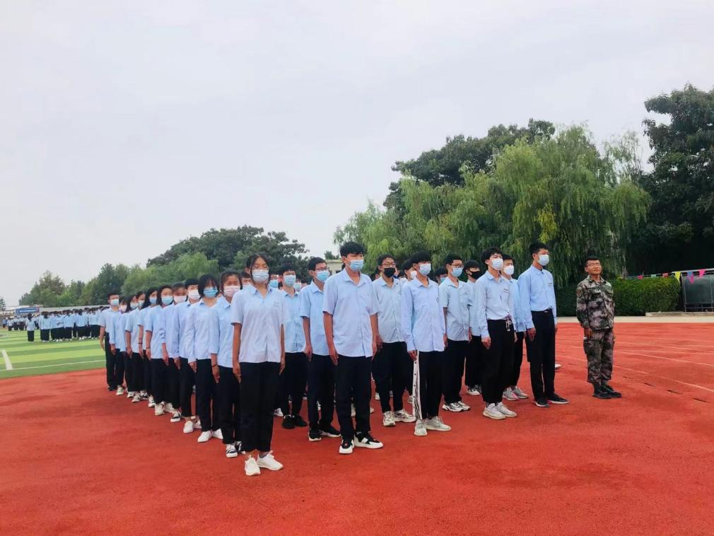 磨練中促成長——石家莊太行科技中等專業(yè)學校21級新生軍訓